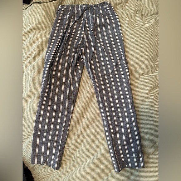 Brandy Melville Tilden Pants - Picture 5 of 10
